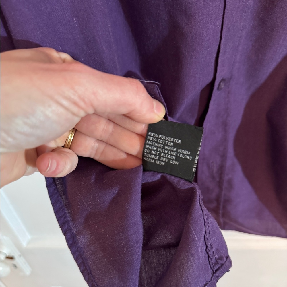 Purple Floral Embroidered Men's Shirt Hawaiian Island Connection XL button down - Picture 9 of 9